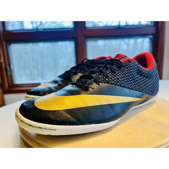 Nike Mercurial X Pro IC Men Sz 11 Indoor Soccer Cleats Red Black Gold 725244 076 - Picture 1 of 9